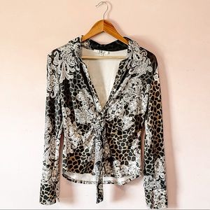 •Y2K vtg. french tie front button down blouse •